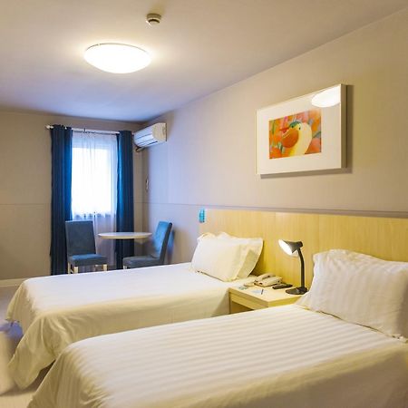 Jinjiang Inn Xianning Yinquan Avenue Hot Spring Hotel Zewnętrze zdjęcie