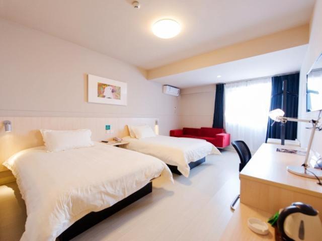 Jinjiang Inn Xianning Yinquan Avenue Hot Spring Hotel Zewnętrze zdjęcie