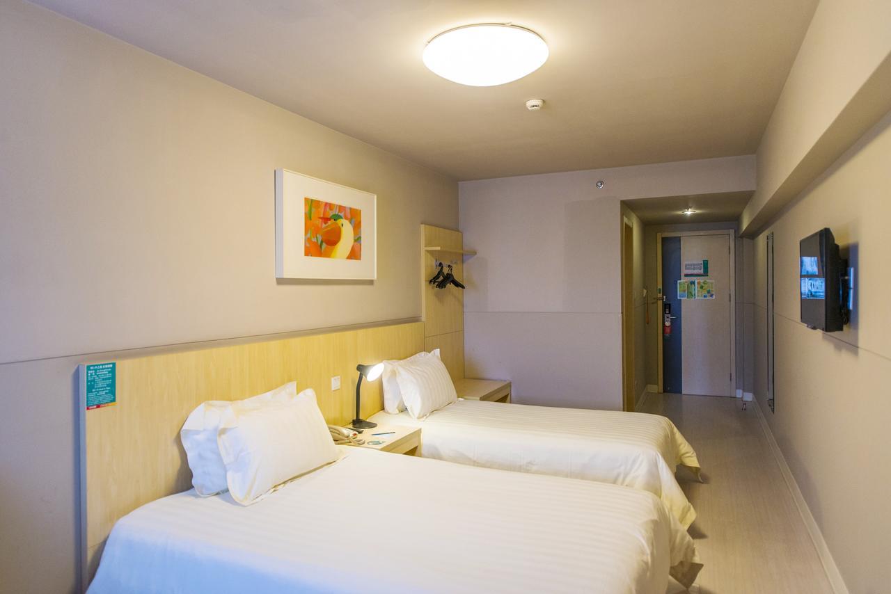 Jinjiang Inn Xianning Yinquan Avenue Hot Spring Hotel Zewnętrze zdjęcie