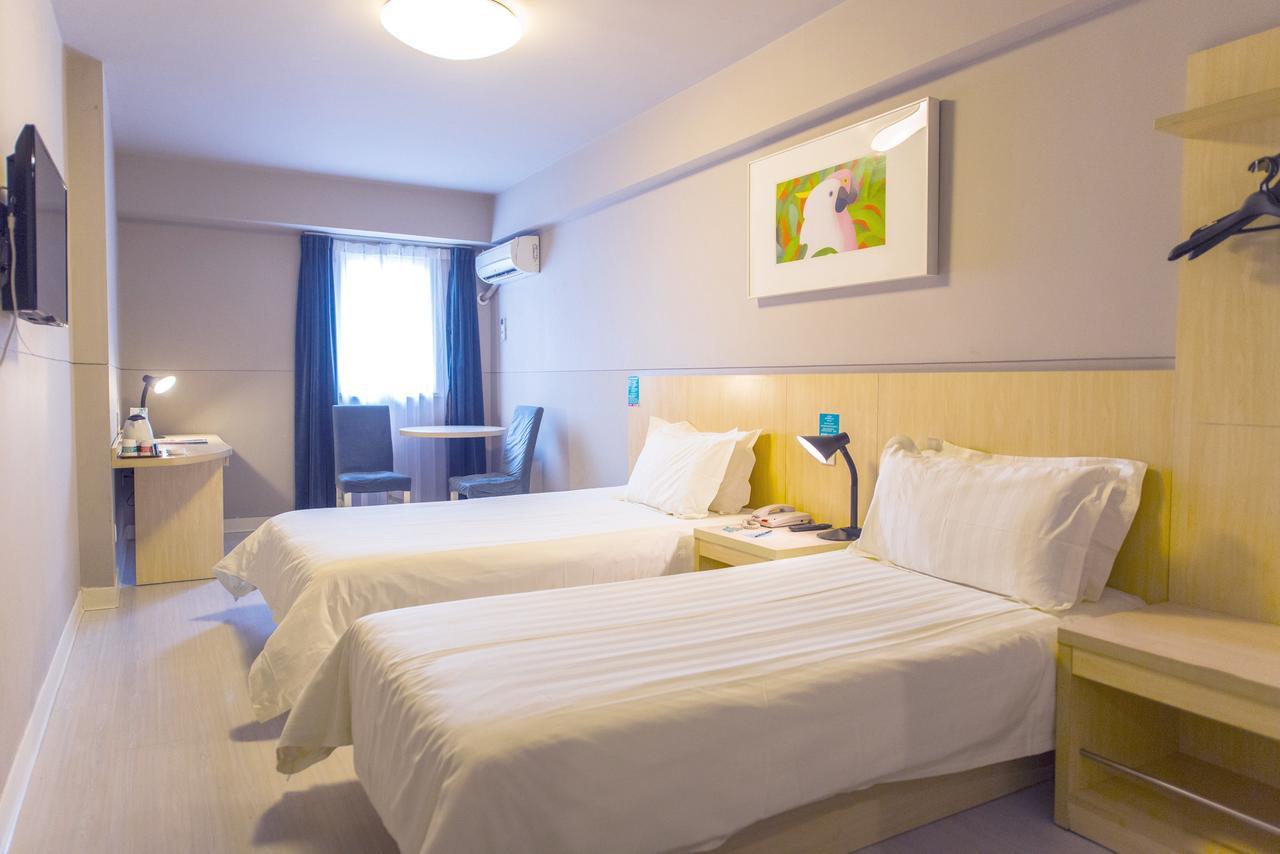 Jinjiang Inn Xianning Yinquan Avenue Hot Spring Hotel Zewnętrze zdjęcie
