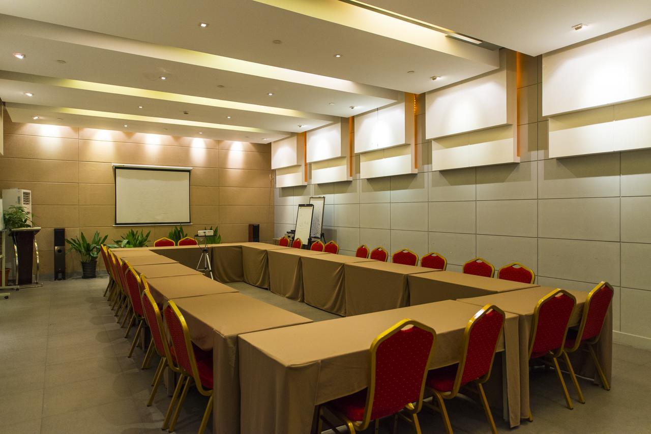 Jinjiang Inn Xianning Yinquan Avenue Hot Spring Hotel Zewnętrze zdjęcie