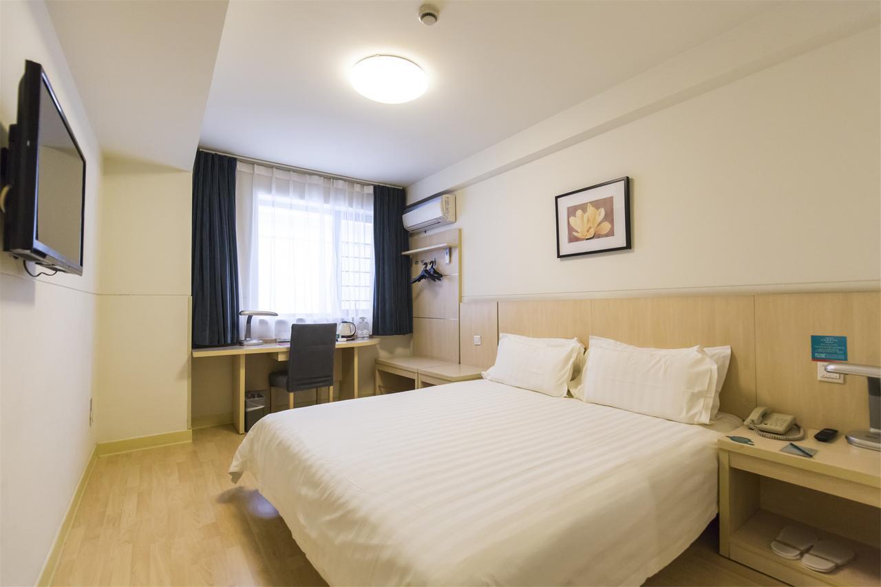 Jinjiang Inn Xianning Yinquan Avenue Hot Spring Hotel Zewnętrze zdjęcie